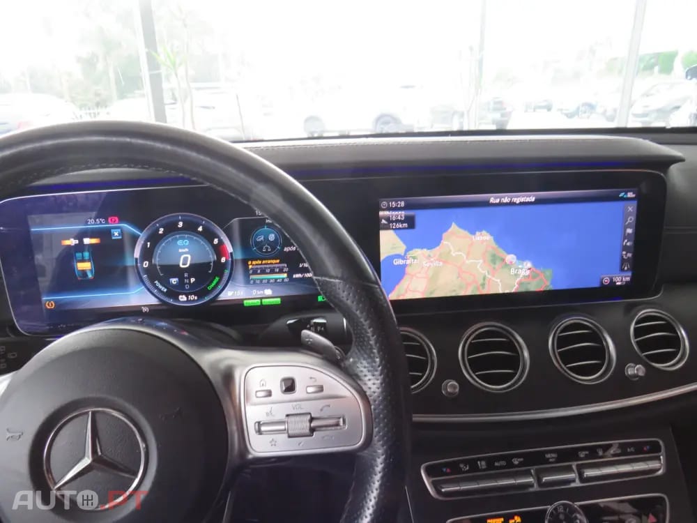 Mercedes-Benz E 300 de AMG Line