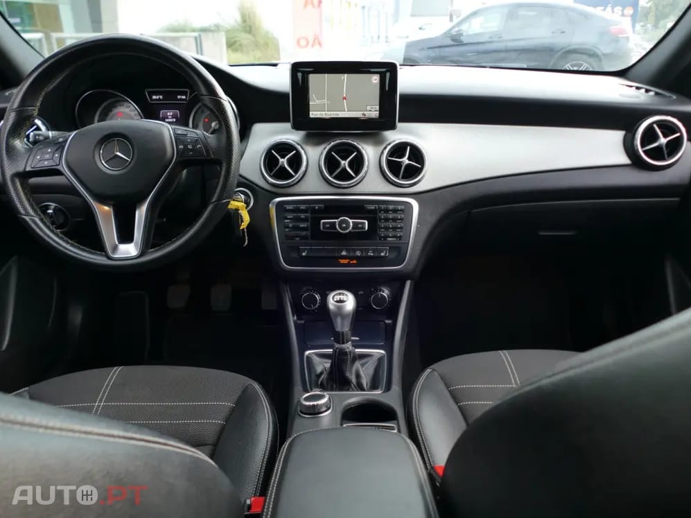 Mercedes-Benz GLA 180 CDi Urban
