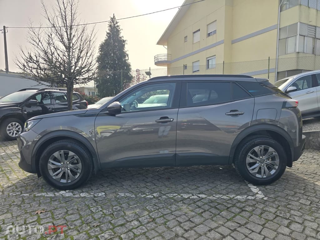 Peugeot 2008 PureTech 100 Style