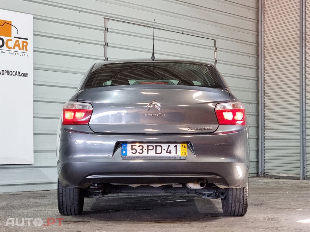 Citroen C-Elysée 1.2 VTi Exclusive
