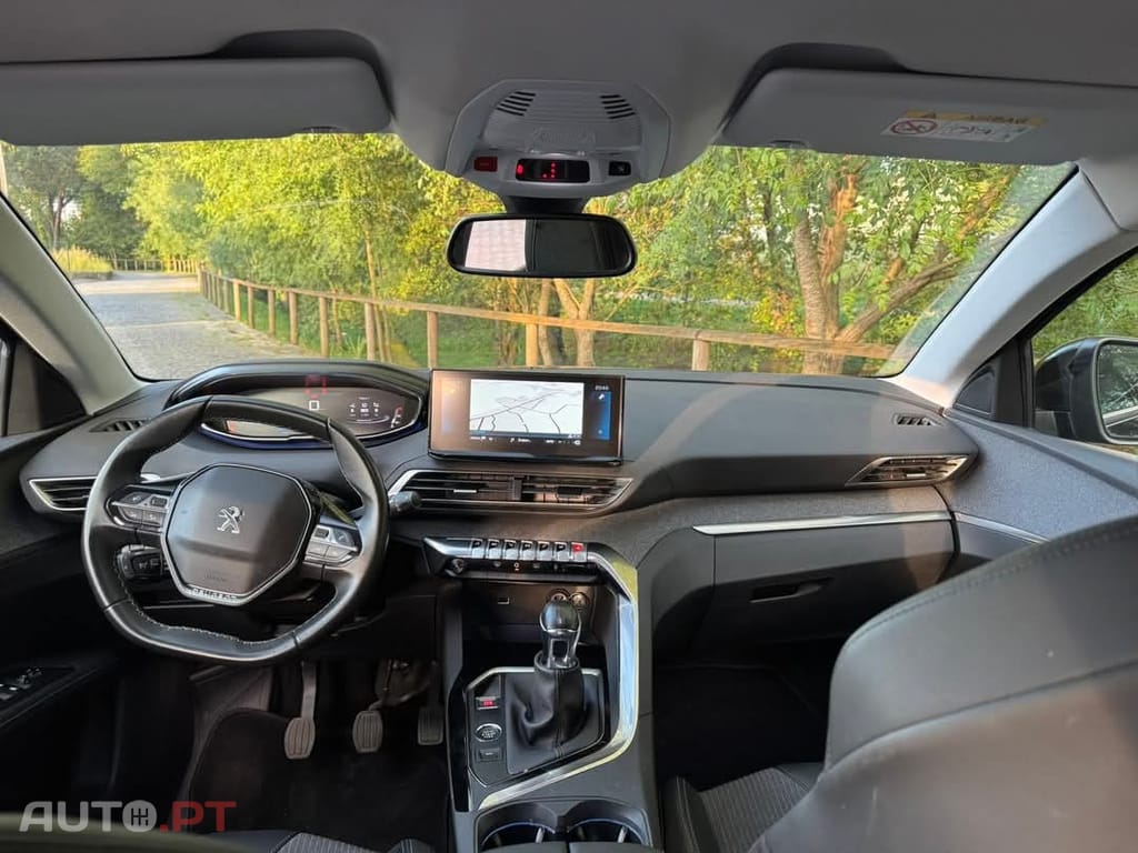 Peugeot 3008 1.5 BlueHDi Allure