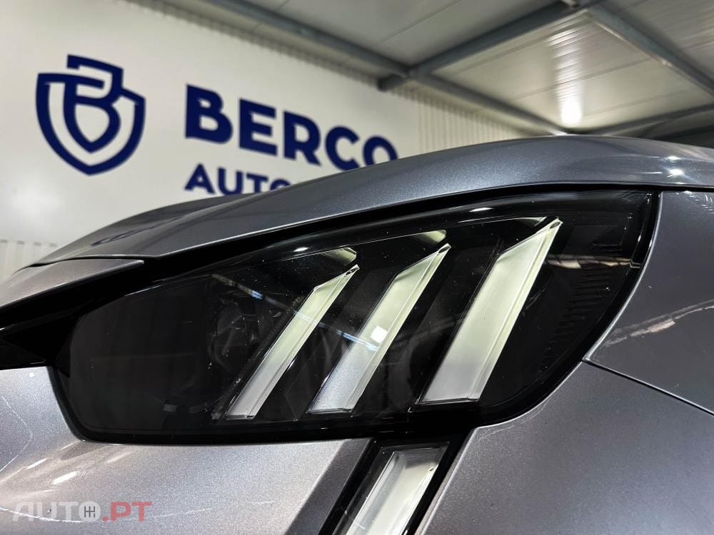 Peugeot E-208 50 kWh GT Pack