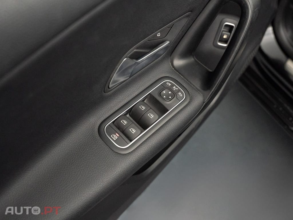 Mercedes-Benz A 250 e Style Plus