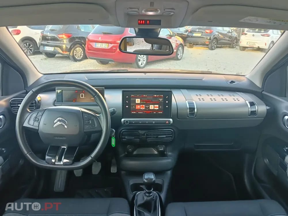 Citroen C4 Cactus 1.2 PureTech Shine
