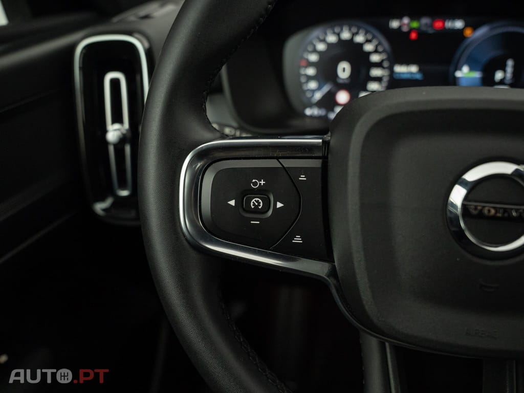 Volvo XC40 1.5 T5 PHEV Inscription Expression