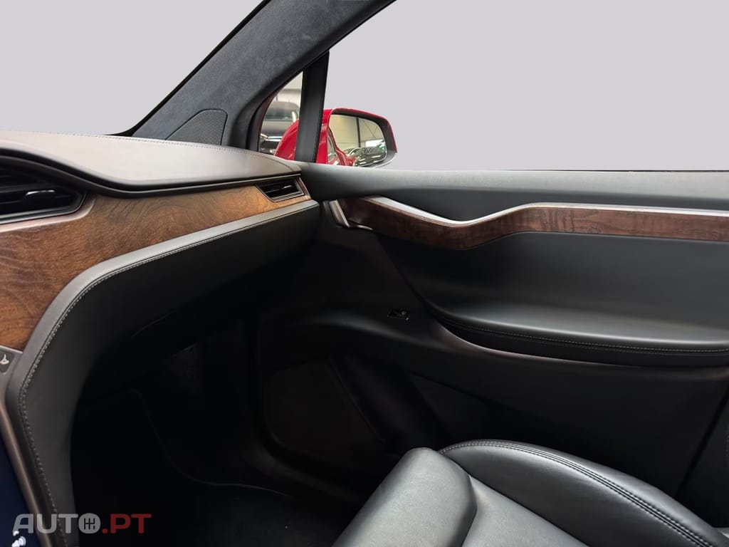 Tesla Model X LONG RAVEN I.V.A DEDUTIVEL