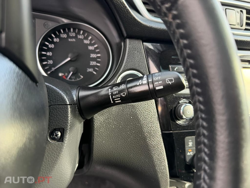 Nissan Qashqai 1.5 dCi N-Connecta 18