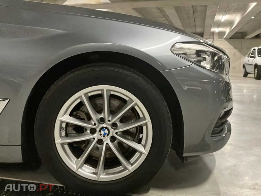 BMW 520 d Line Luxury Auto