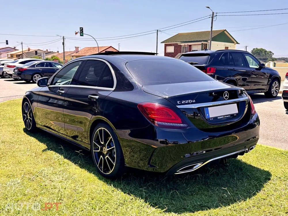 Mercedes-Benz C 220 d 9G-TRONIC AMG Line
