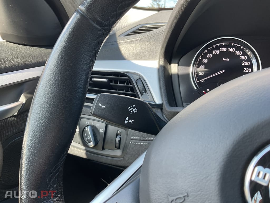 BMW X2 16 d sDrive Auto