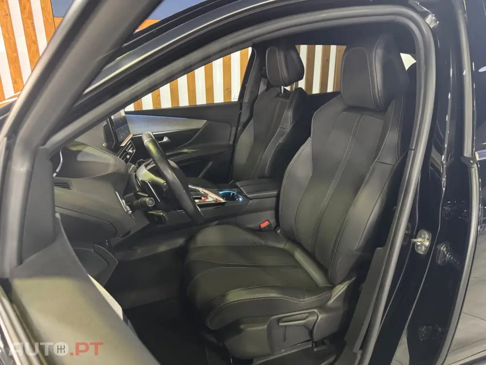 Peugeot 3008 1.6 Hybrid GT Pack e-EAT8