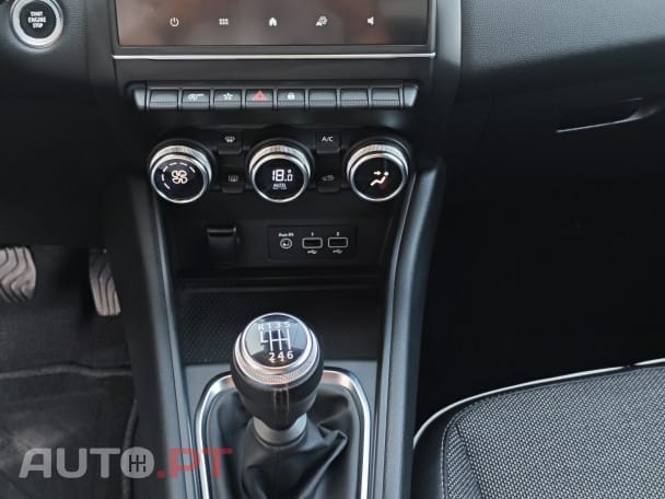 Renault Captur 1.0 TCe Intens