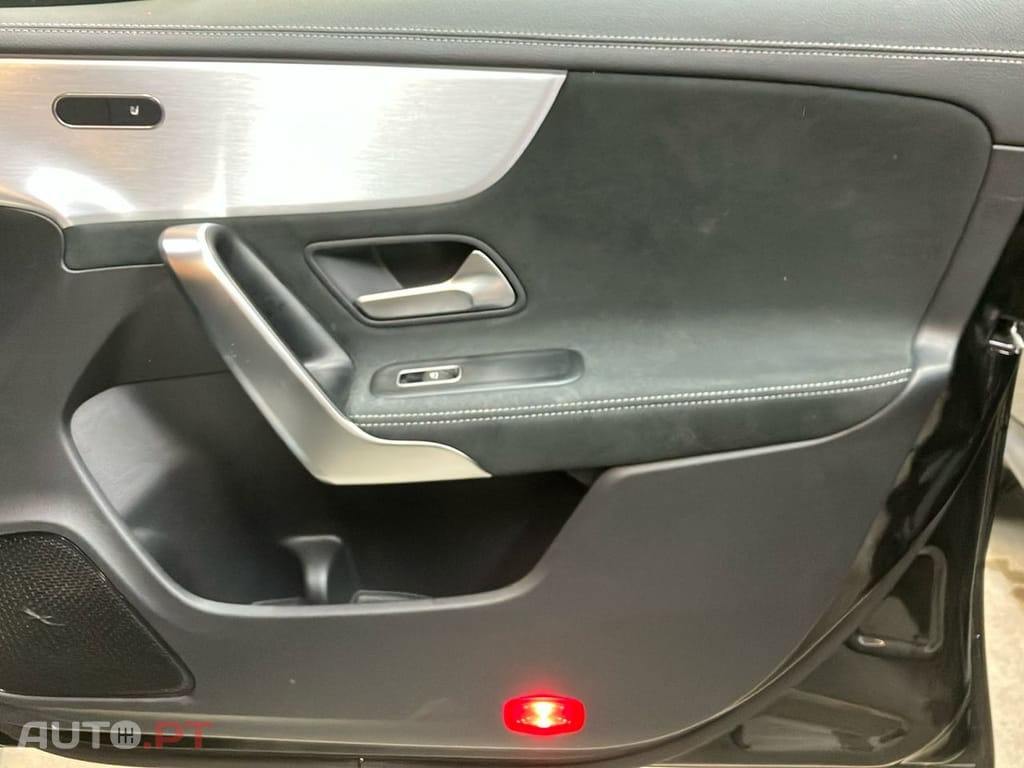 Mercedes-Benz CLA 250 e Shooting Brake AMG Line