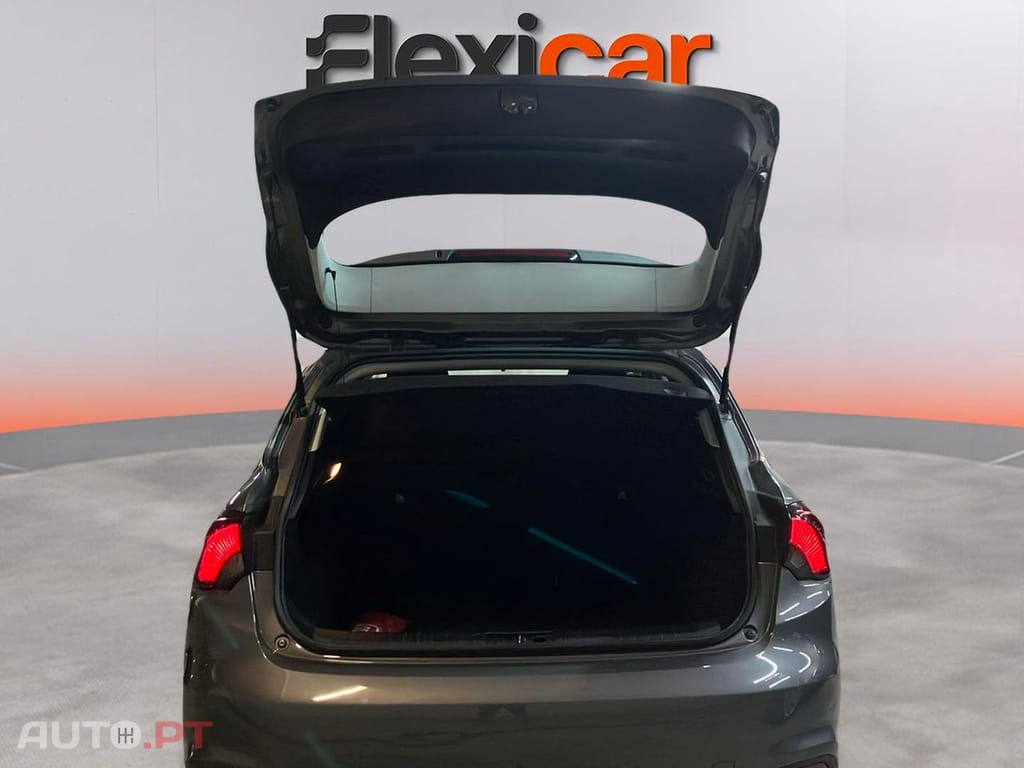 Fiat Tipo 1.3 M-Jet Lounge