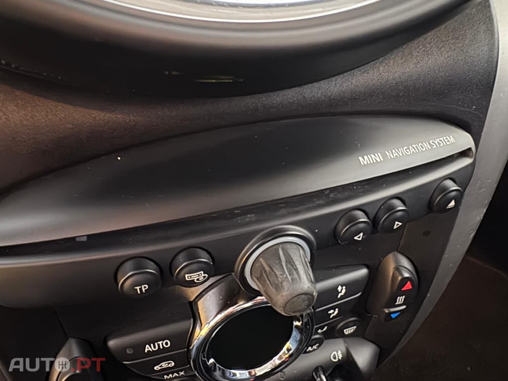 MINI Countryman One D