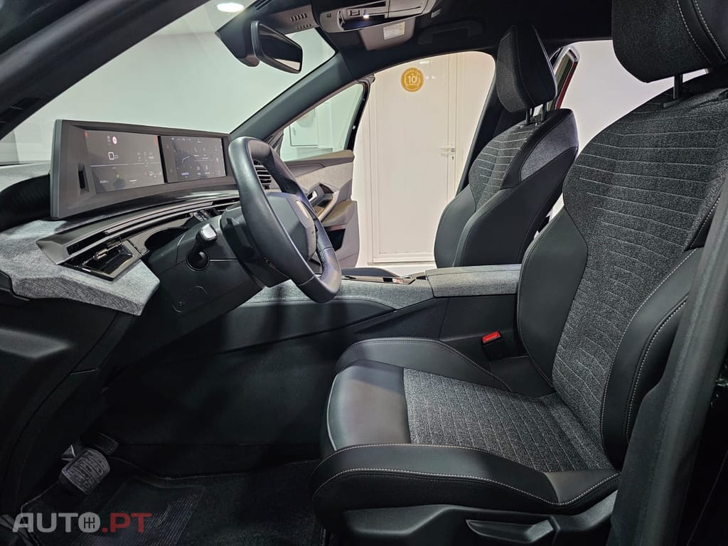 Peugeot 3008 1.2 Hybrid Allure Pack EAT8