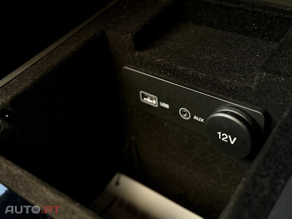 Jaguar XE 2.0 D R-Sport