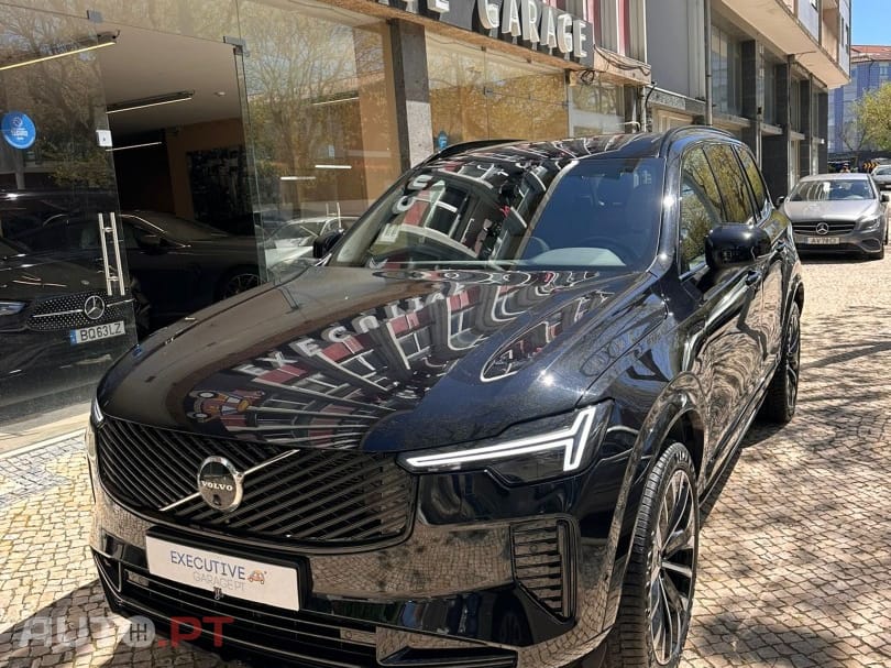 Volvo XC90 2.0 T8 PHEV Plus Dark AWD