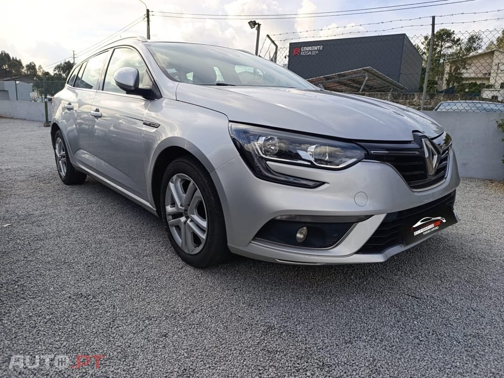 Renault Mégane Sport Tourer 1.5 Blue dCi Limited C/PM+Pneu