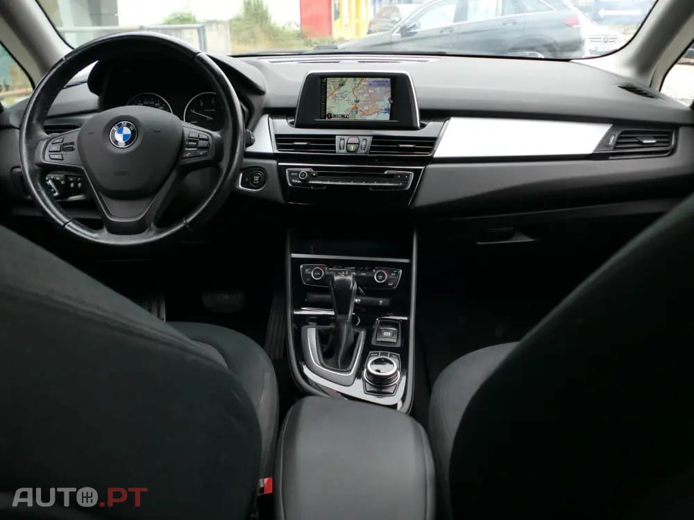 BMW 216 d Advantage Auto
