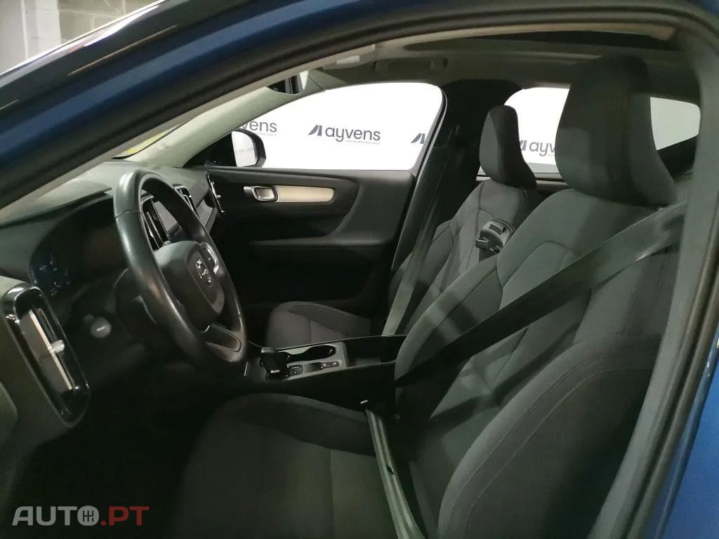 Volvo XC40 1.5 T5 PHEV R-Design Expression
