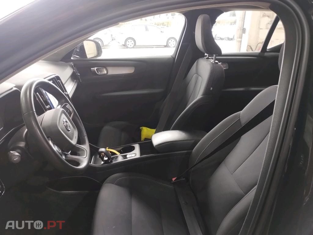 Volvo XC40 1.5 T5 PHEV Inscription Expression