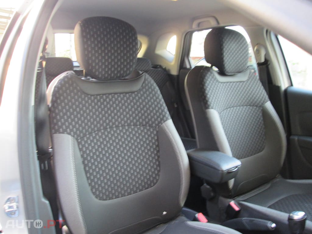 Renault Captur 0.9 TCE EXCLUSIVE