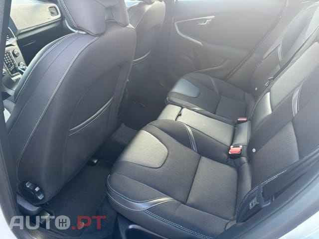 Volvo V40 1.5 T3 Sport Edition Geartronic