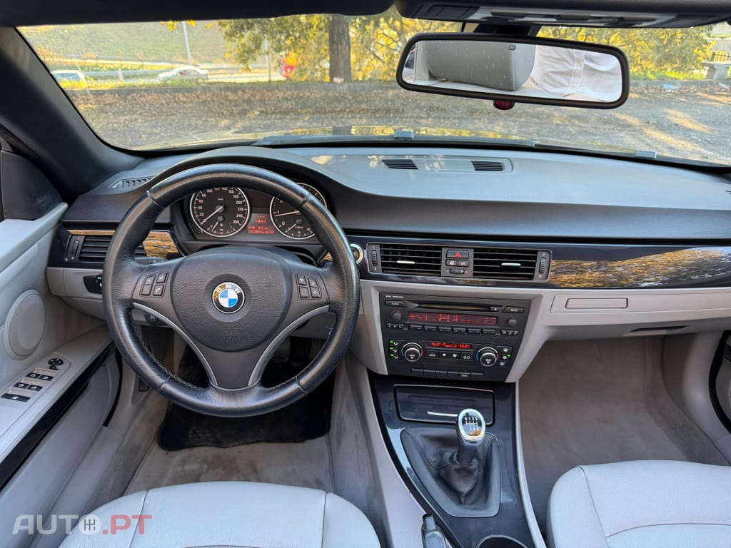 BMW 320 i Cabrio