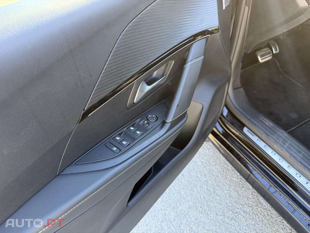 Peugeot E-208 50 kWh GT Line