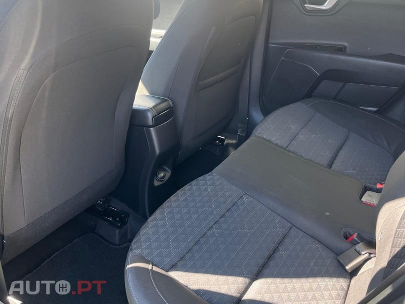 Kia Rio dynamic