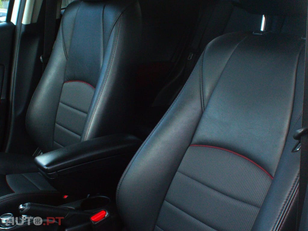 Mazda CX-3 1.5 Skyactiv-D Excellence Navi