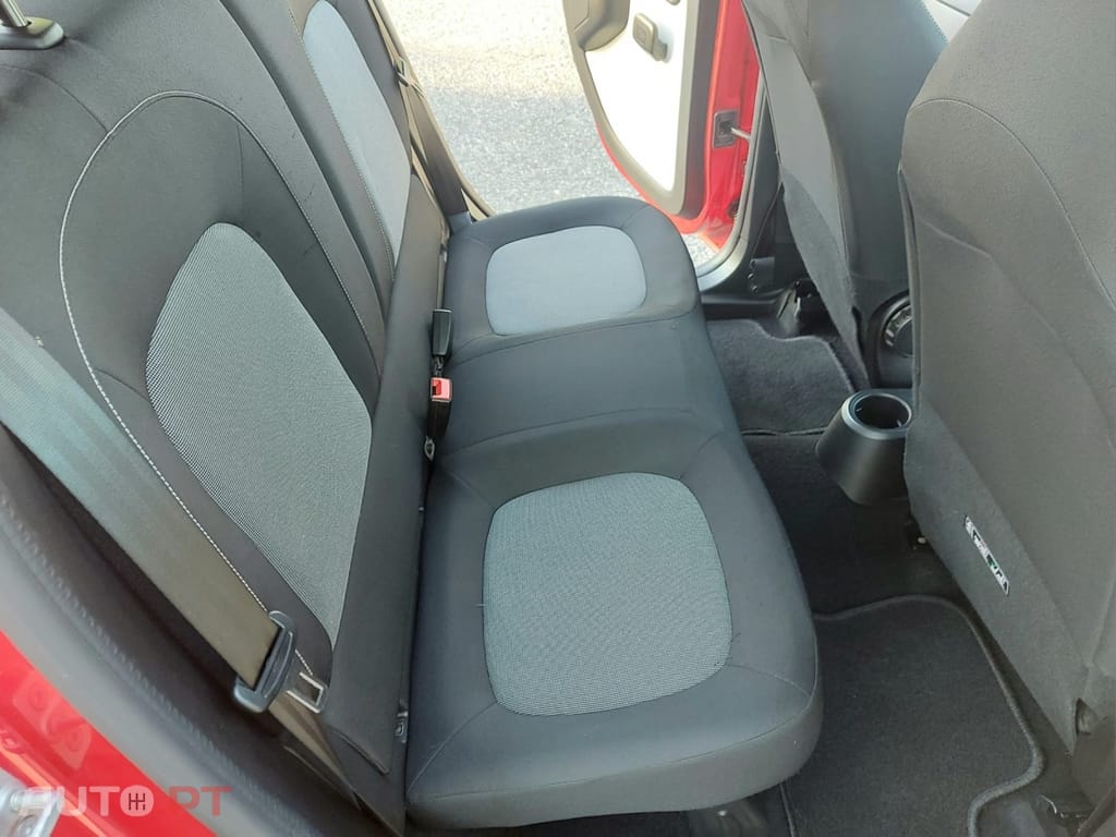 Renault Twingo 1.0 SCE INTENS