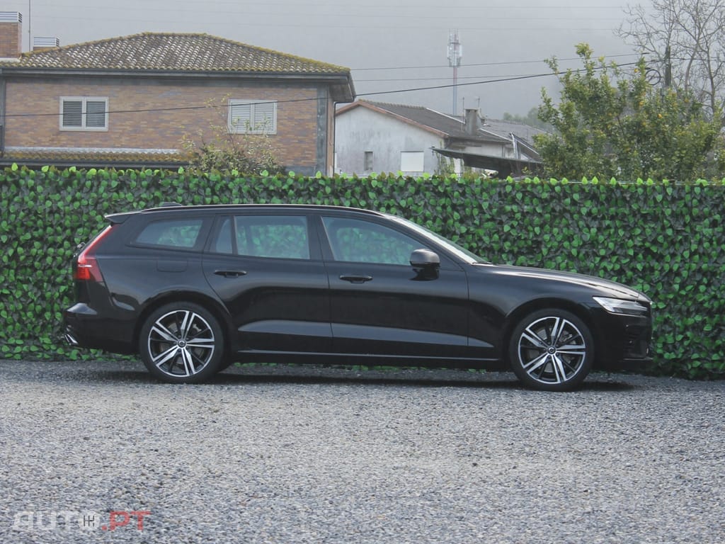 Volvo V60 2.0 T8 AWD TE R-Design