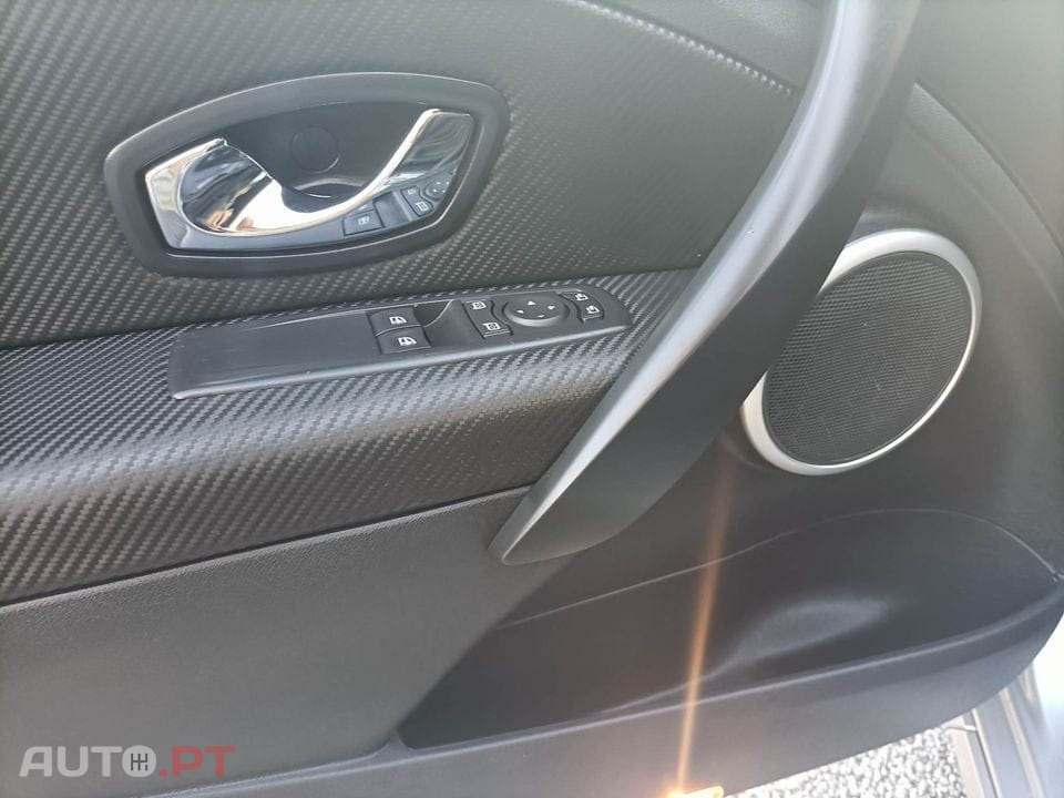 Renault Mégane Coupe 2.0 T 16V RS