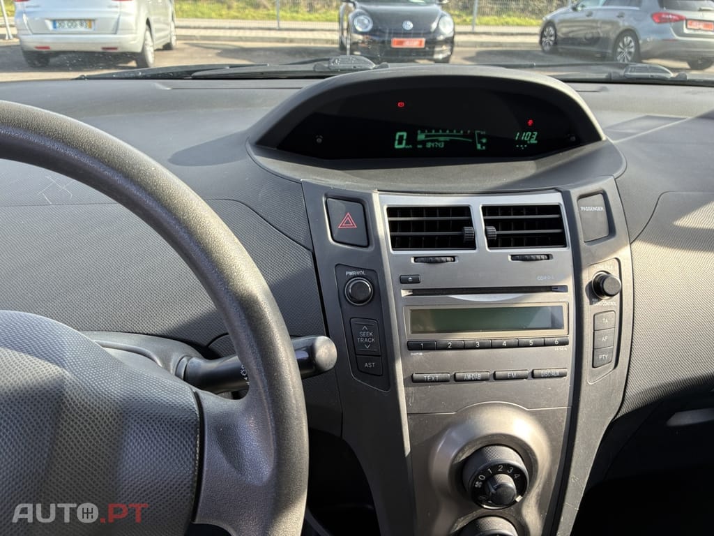 Toyota Yaris 1.0 VVT-i