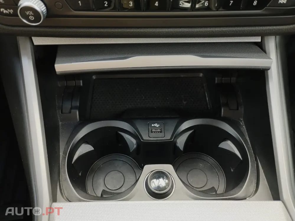 BMW 320 d Pack M Auto — fotografia 19
