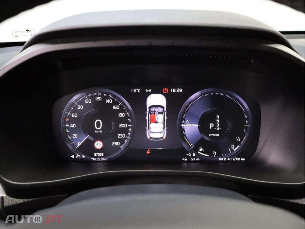 Volvo XC40 1.5 T4 211 Core PG HYBRID