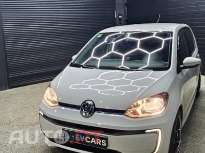 Volkswagen e-Up Style Plus