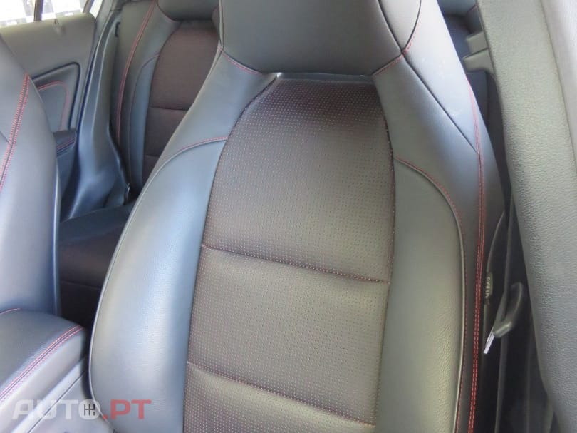 Mercedes-Benz A 180 d AMG Line Aut.