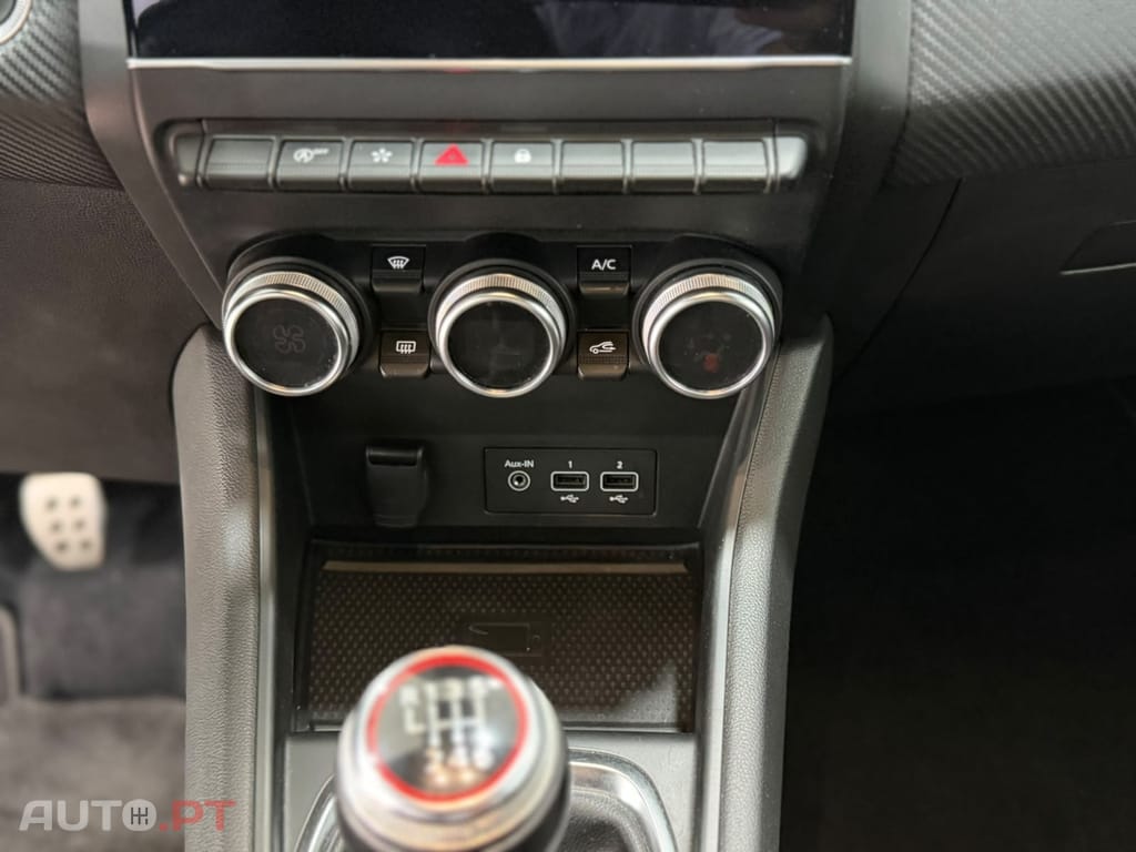 Renault Captur 1.0 TCe RS Line