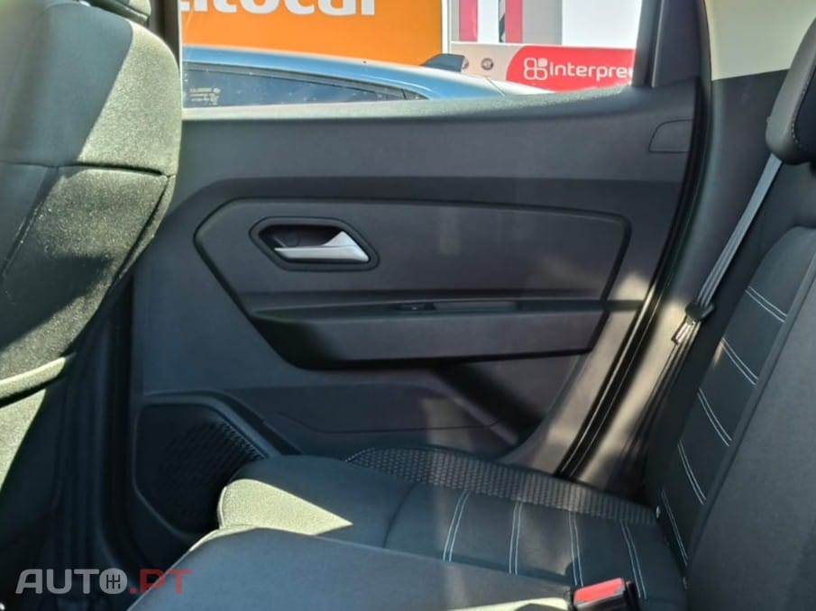 Dacia Duster Journey