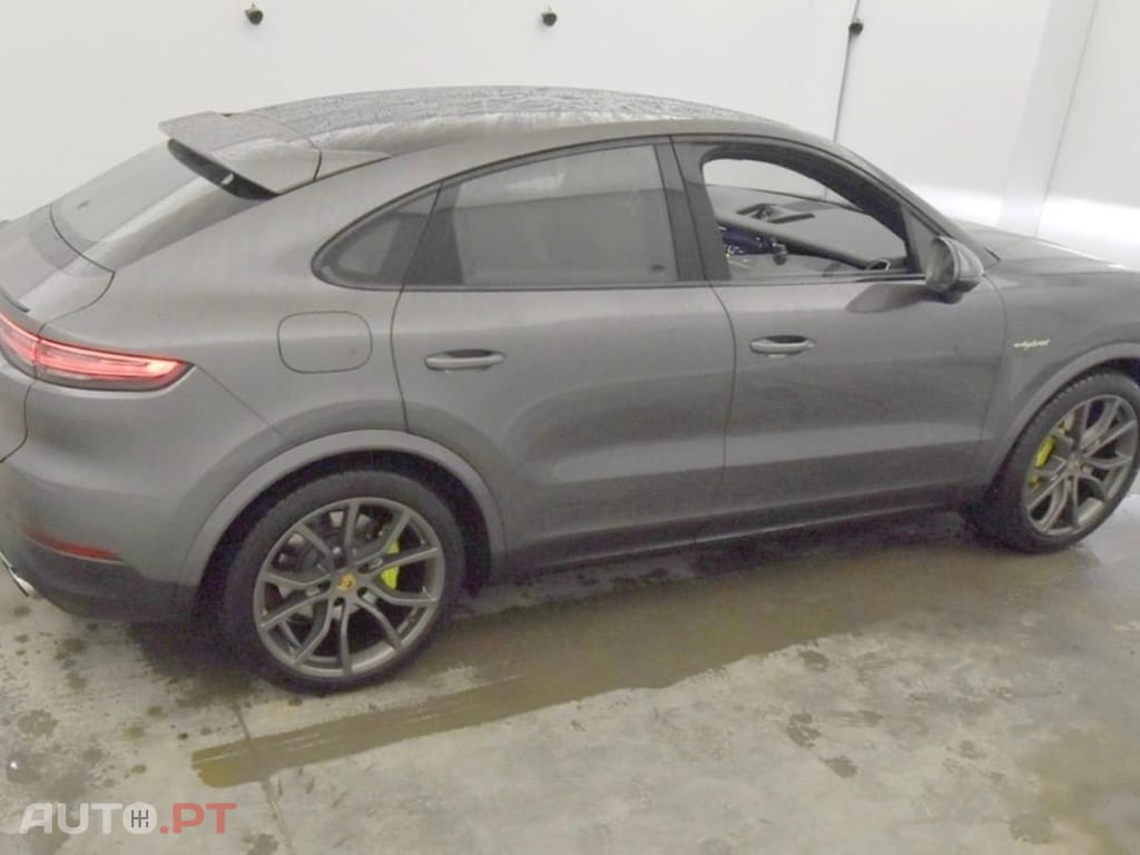 Porsche Cayenne E-Hybrid