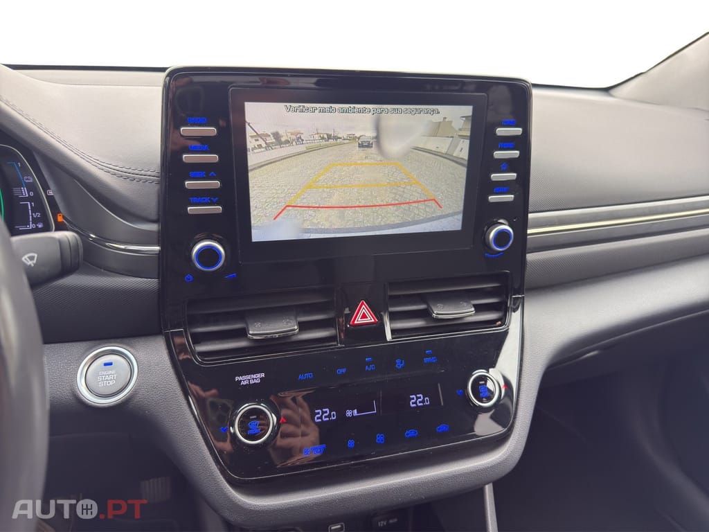 Hyundai Ioniq 1.6 GDI PHEV Tech