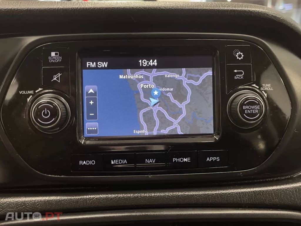 Fiat Tipo 1.3 M-Jet Easy JLL 17 (NACIONAL)