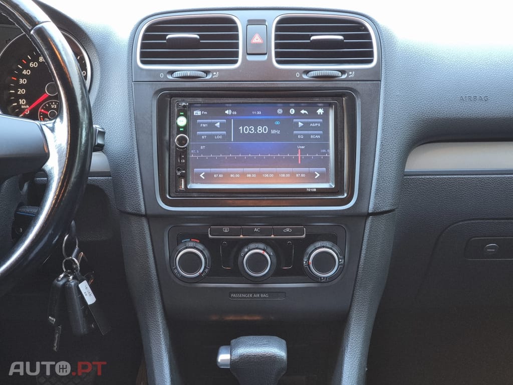 Volkswagen Golf 1.6 TDi Confortline DSG