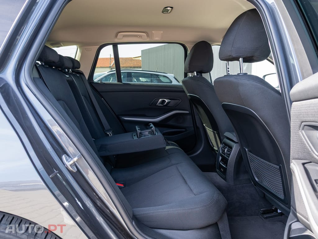 BMW 330 e Corporate Edition Auto