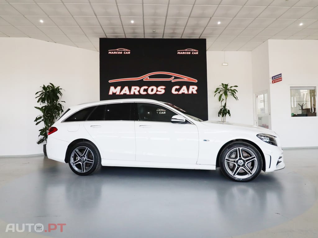 Mercedes-Benz C 300 de AMG Line