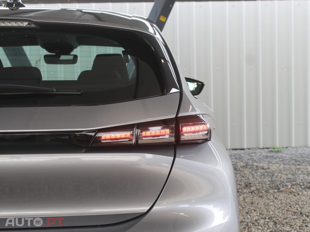 Peugeot 308 1.5 BlueHDi Active Pack EAT8