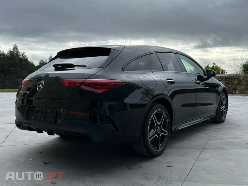 Mercedes-Benz CLA 250 e 8G-DCT AMG Line
